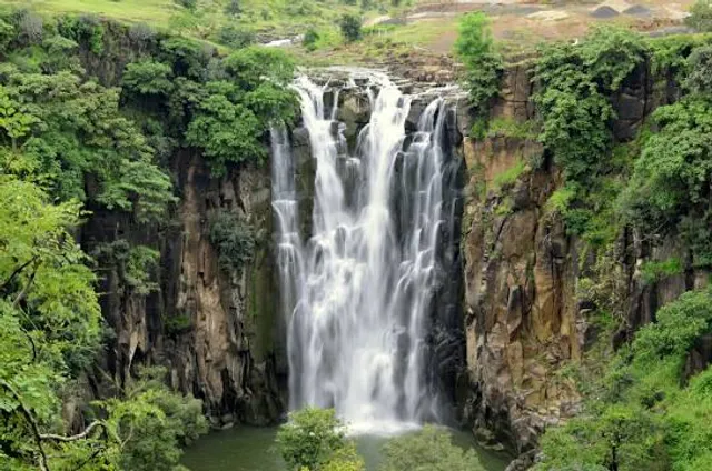 Patalpani Waterfall